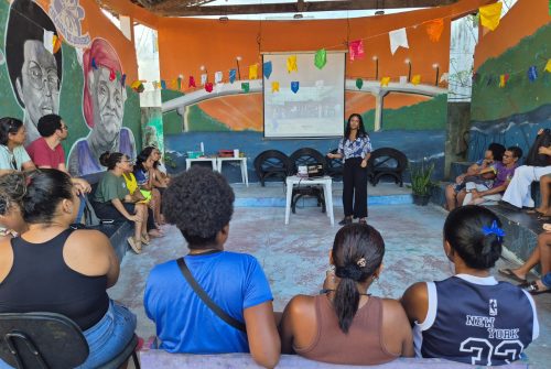 Artisanal Fishers, Researchers, and Health Professionals Discuss Health Risks in Dialogue Circle